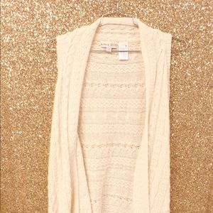 Cream Sleeveless Open Cardigan